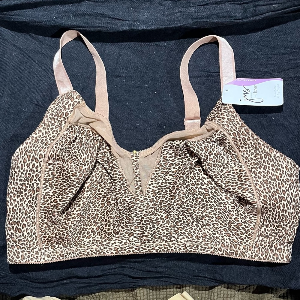 NWT JMS from Hanes Leopard Print Wire Free Bra 44DDD